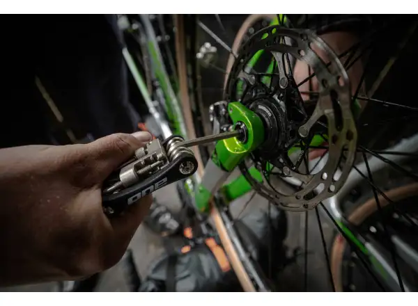 One Bikeparts multikľúč 12 funkcií čierna