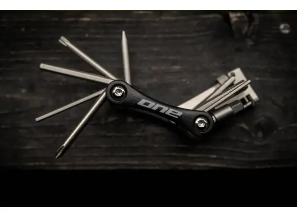 One Bikeparts multikľúč 12 funkcií čierna