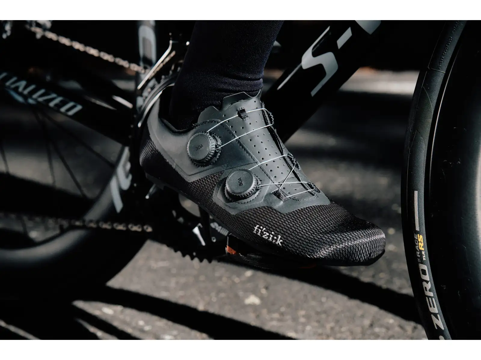 Fizik Tempo Lyra cestné tretry Coal Black/Black