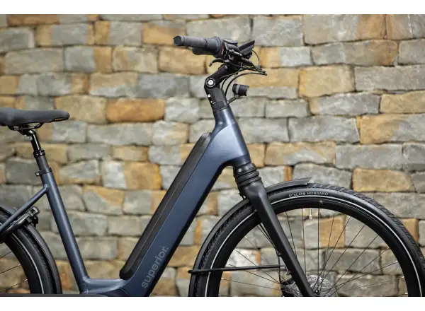 Superior eWAY 6.1 mestský elektrobicykel Matte Dark Blue