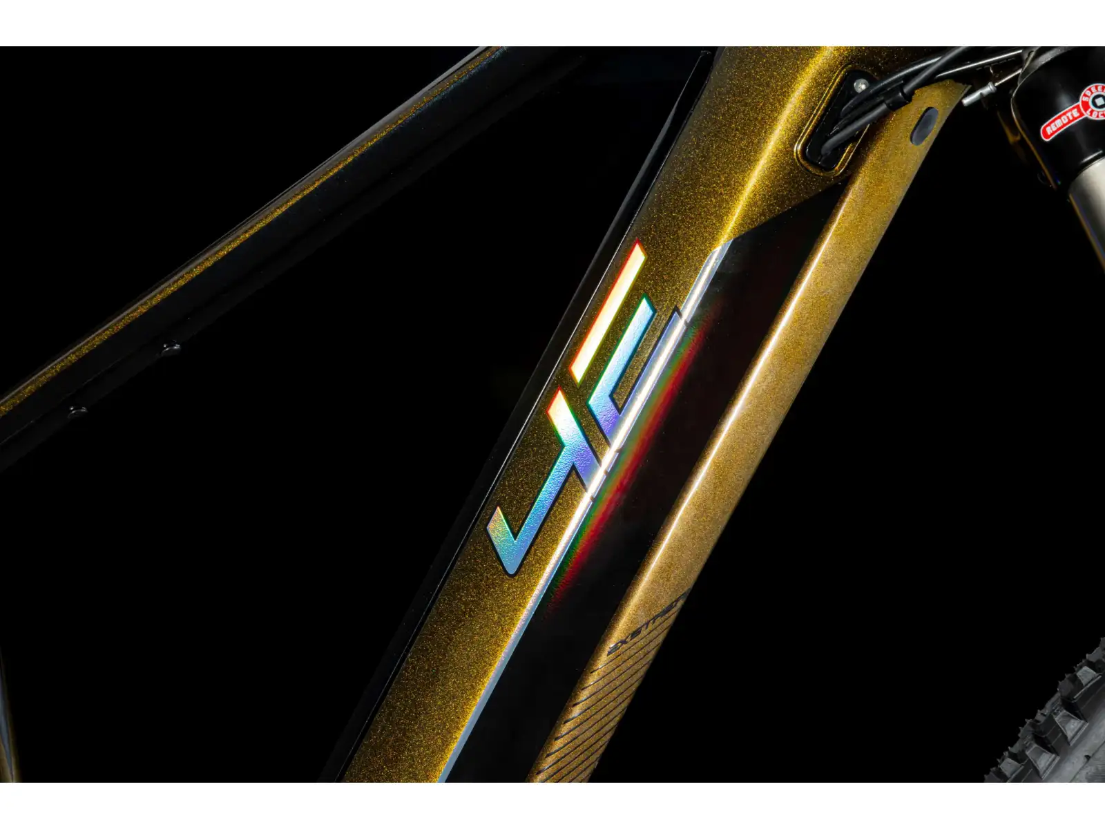 4EVER Exstream Elite horský elektrobicykel Jungle Gold/Mirror
