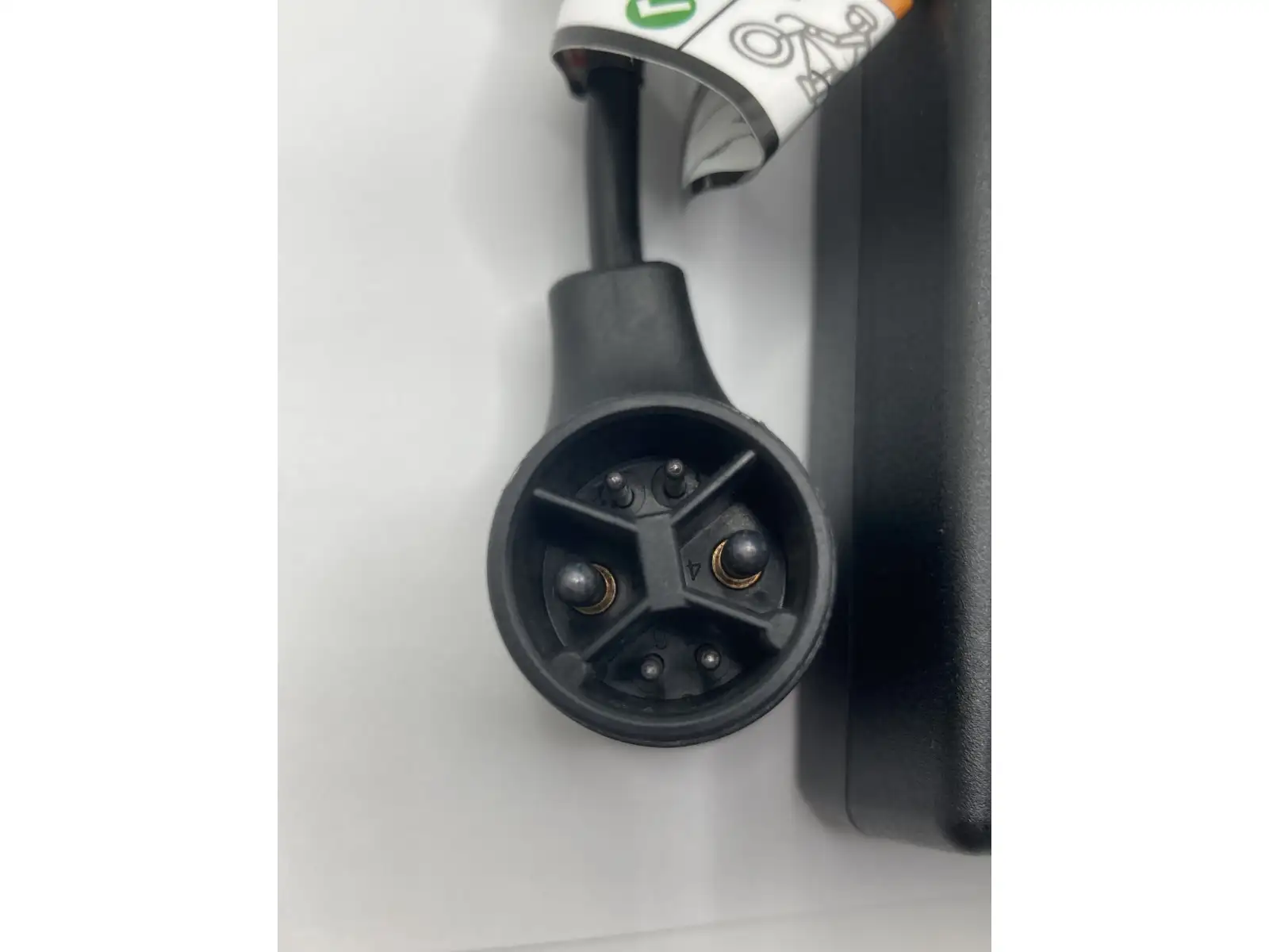 Cannondale Hydrive BP-B250 36V2A nabíjačka (K74031)