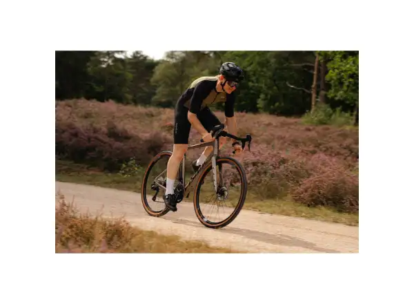 Isaac Torus Xplore GRX825 Di2 2x12 gravel bicykel Blast Bronze
