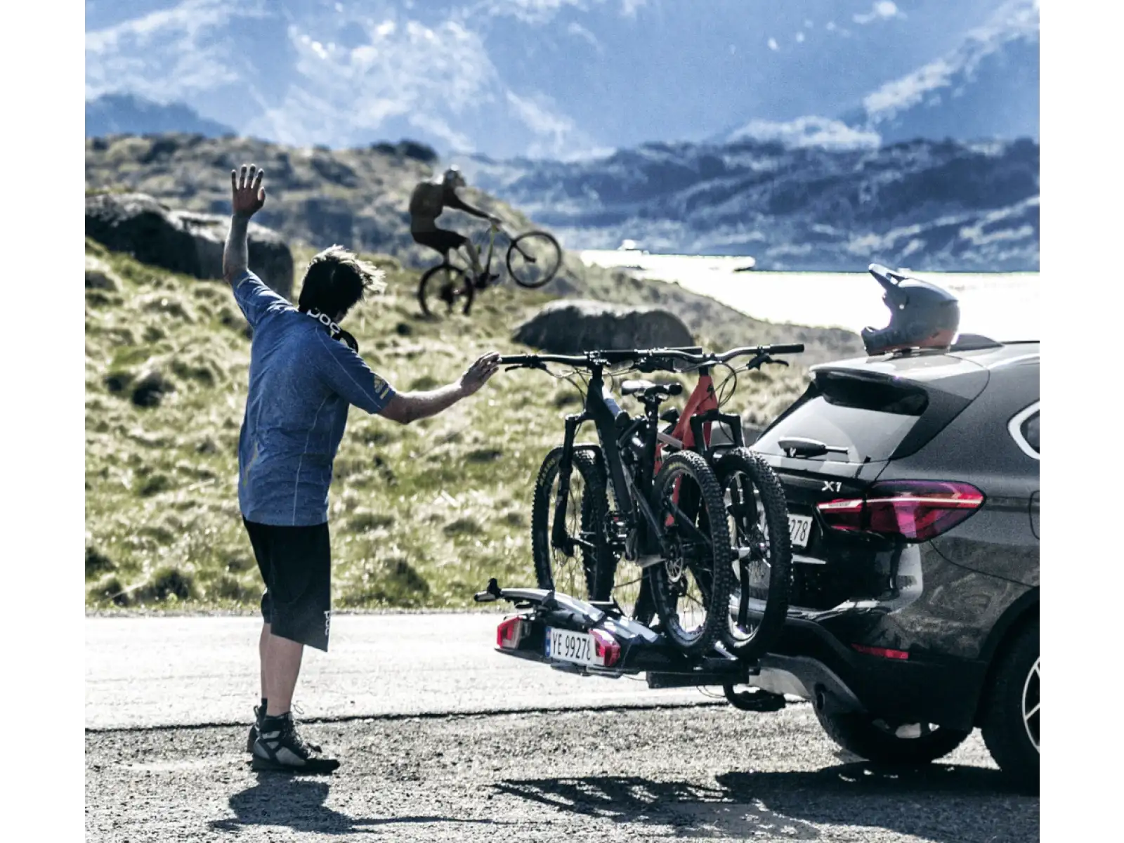 Thule VeloSpace XT nosič na ťažné zariadenie pre 2 bicykle