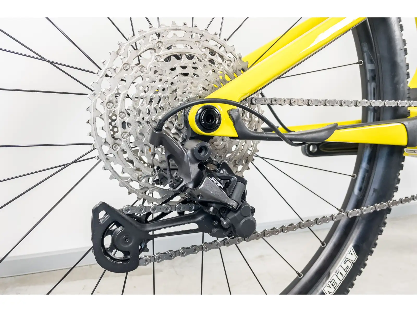 Cannondale Scalpel Carbon 4 horský bicykel Race Yellow veľ. M PREVERENÉ