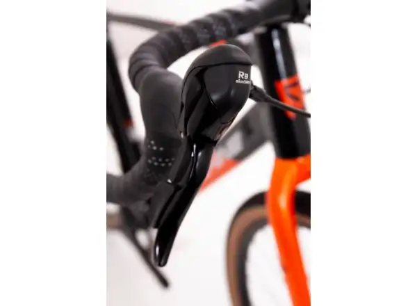 Rock Machine Gravelride 200 gravel bicykel Gloss Black/Brick Orange/Silver