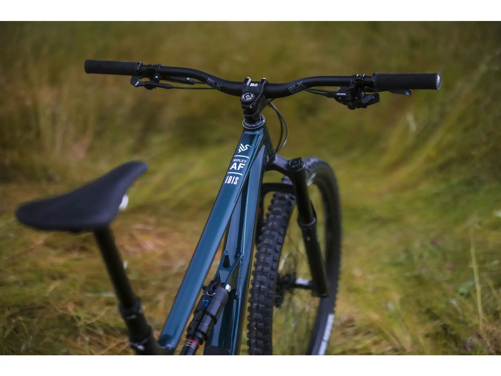 Ibis Ripley AF V2 Deore horský bicykel Blue Velvet