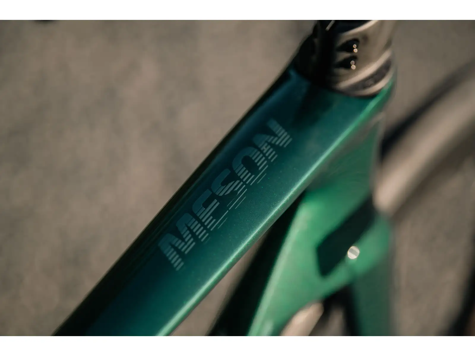Isaac Meson Jade Green Cestný bicykel DuraAce Di2