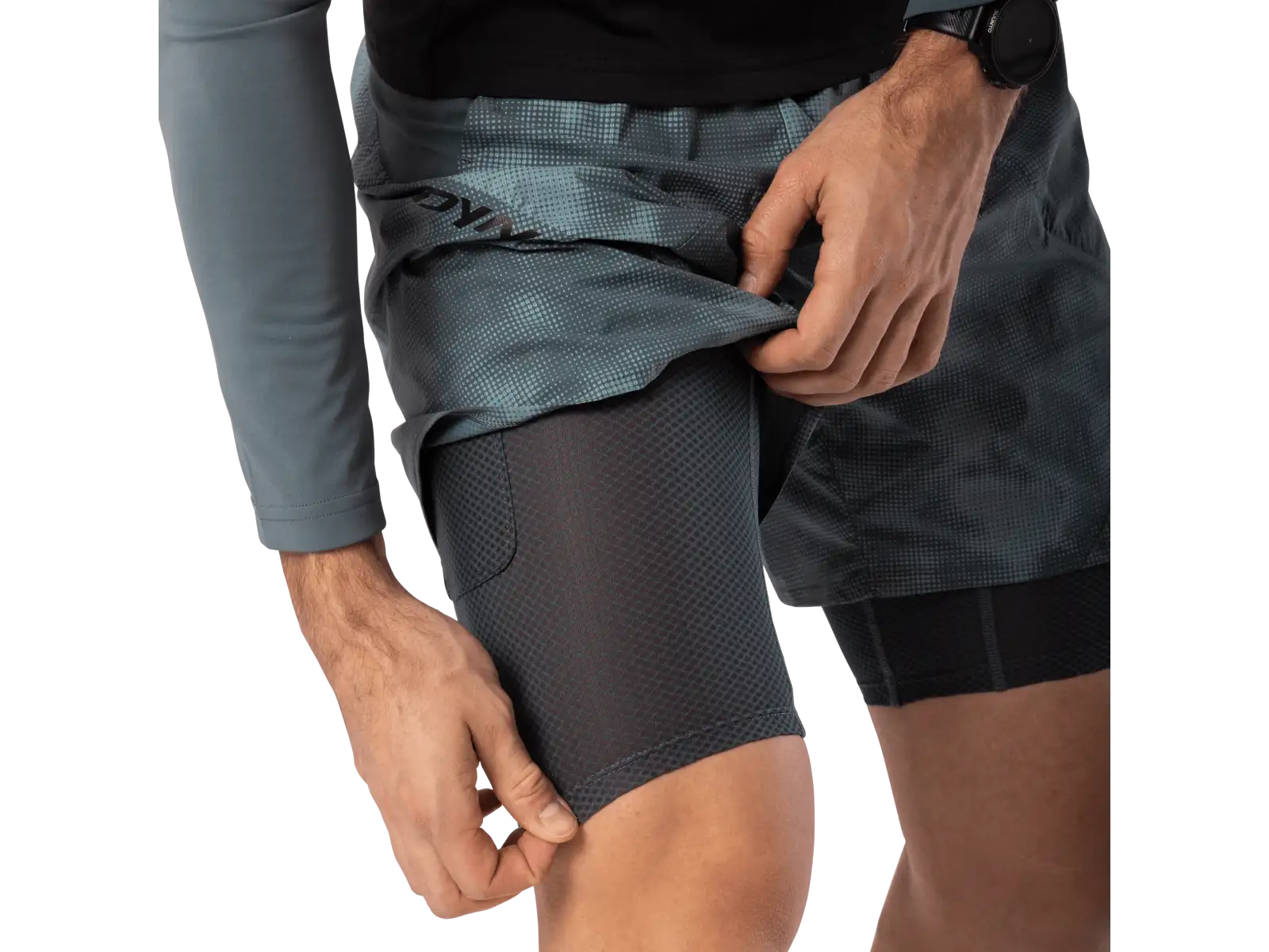 Dynafit Trail Reflective 2v1 pánske bežecké kraťasy Cinder