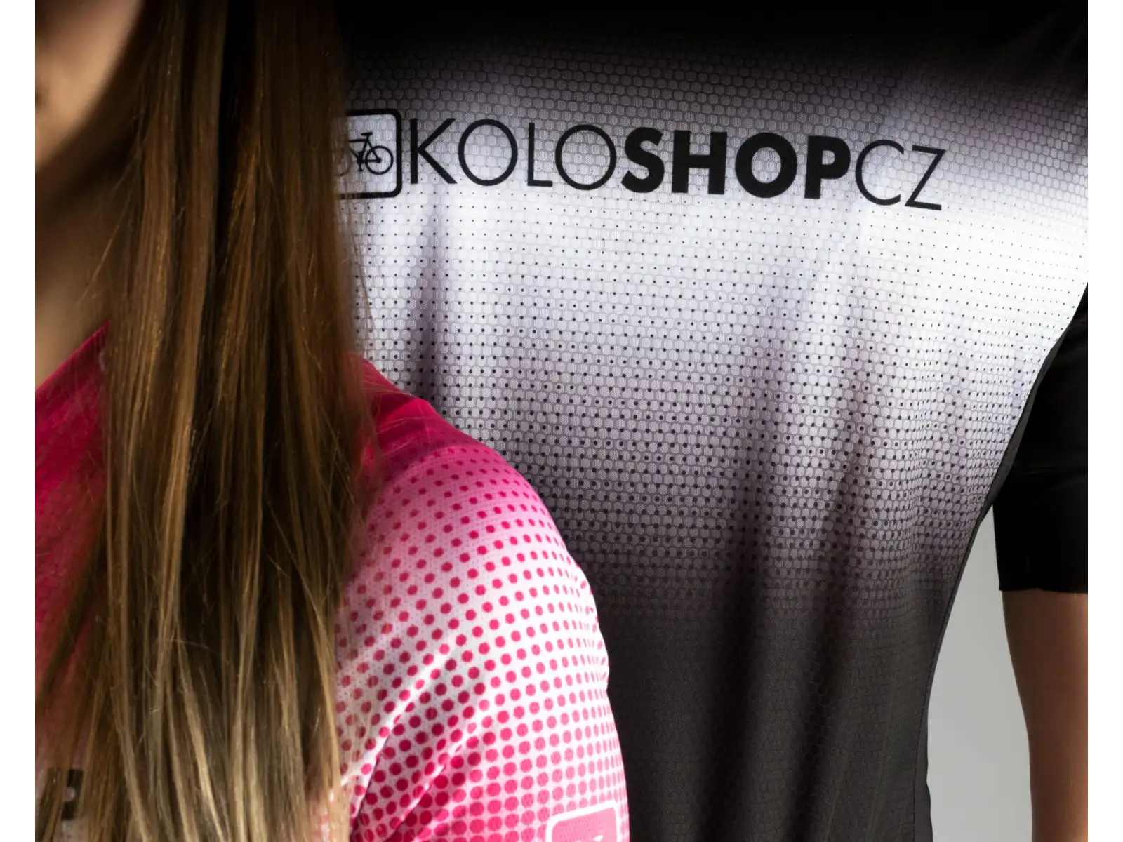 Koloshop Force pánsky dres s krátkym rukávom čierny