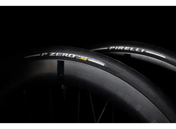 Pirelli P Zero Race RS TLR cestný plášť čierna