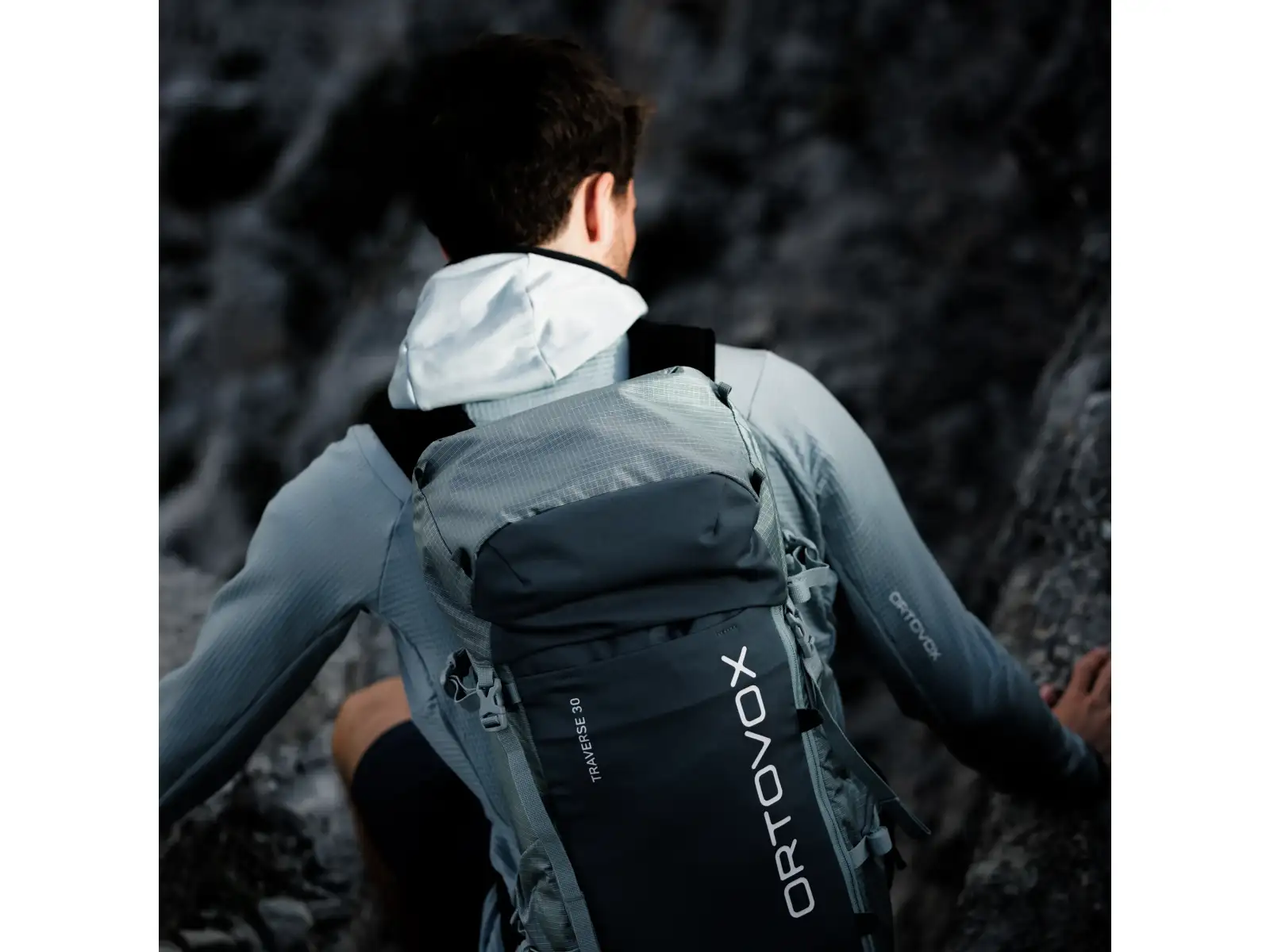 Ortovox Traverse 30 batoh 30 l Glacier Grey