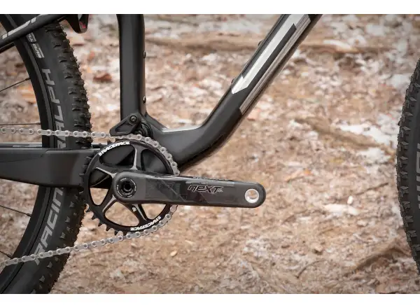Superior Team XF 29 Issue horský bicykel Gloss Carbon/Chrome