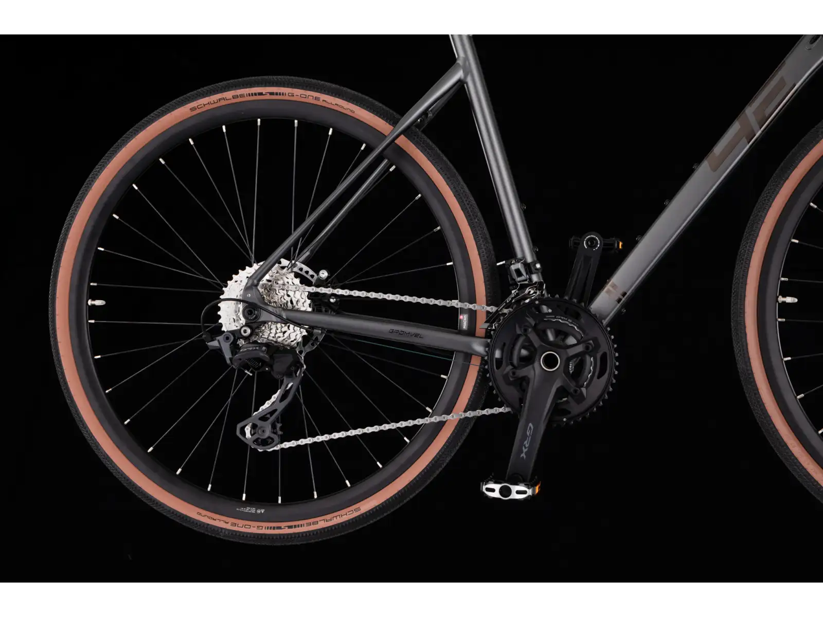 4Ever Gromvel Race gravel bicykel Titan matt