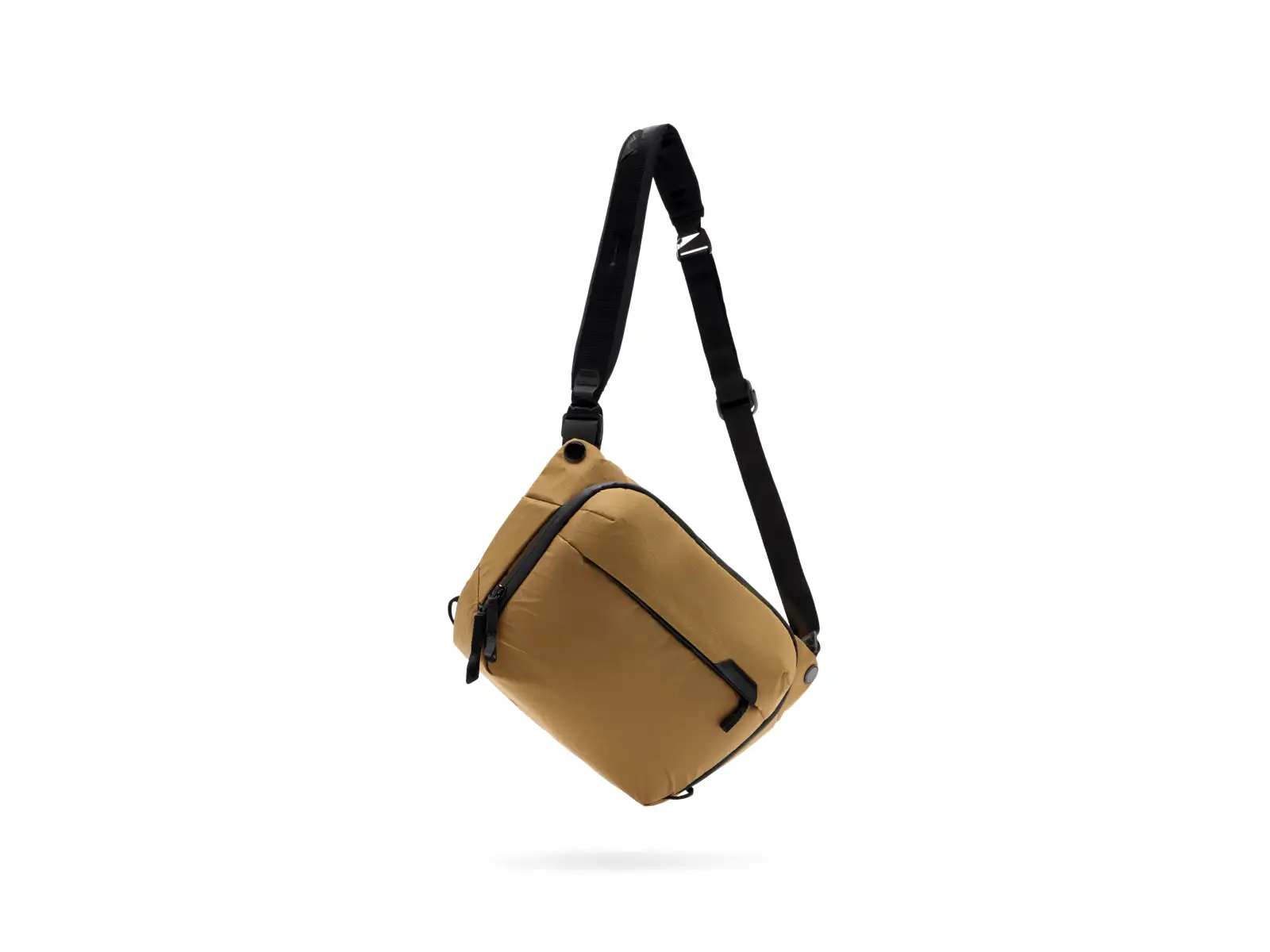Peak Design Everyday Sling 6 l batoh Coyote