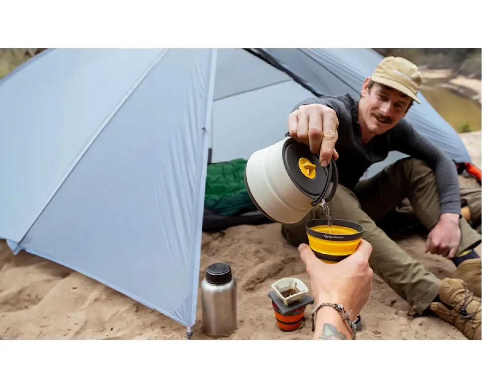 Sea to Summit Frontier Ultralight skladací pohár Yellow