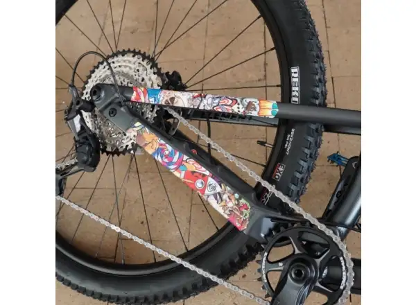 Rie:sel Design TAPE 3000 Stickerbomb Eyecatcher