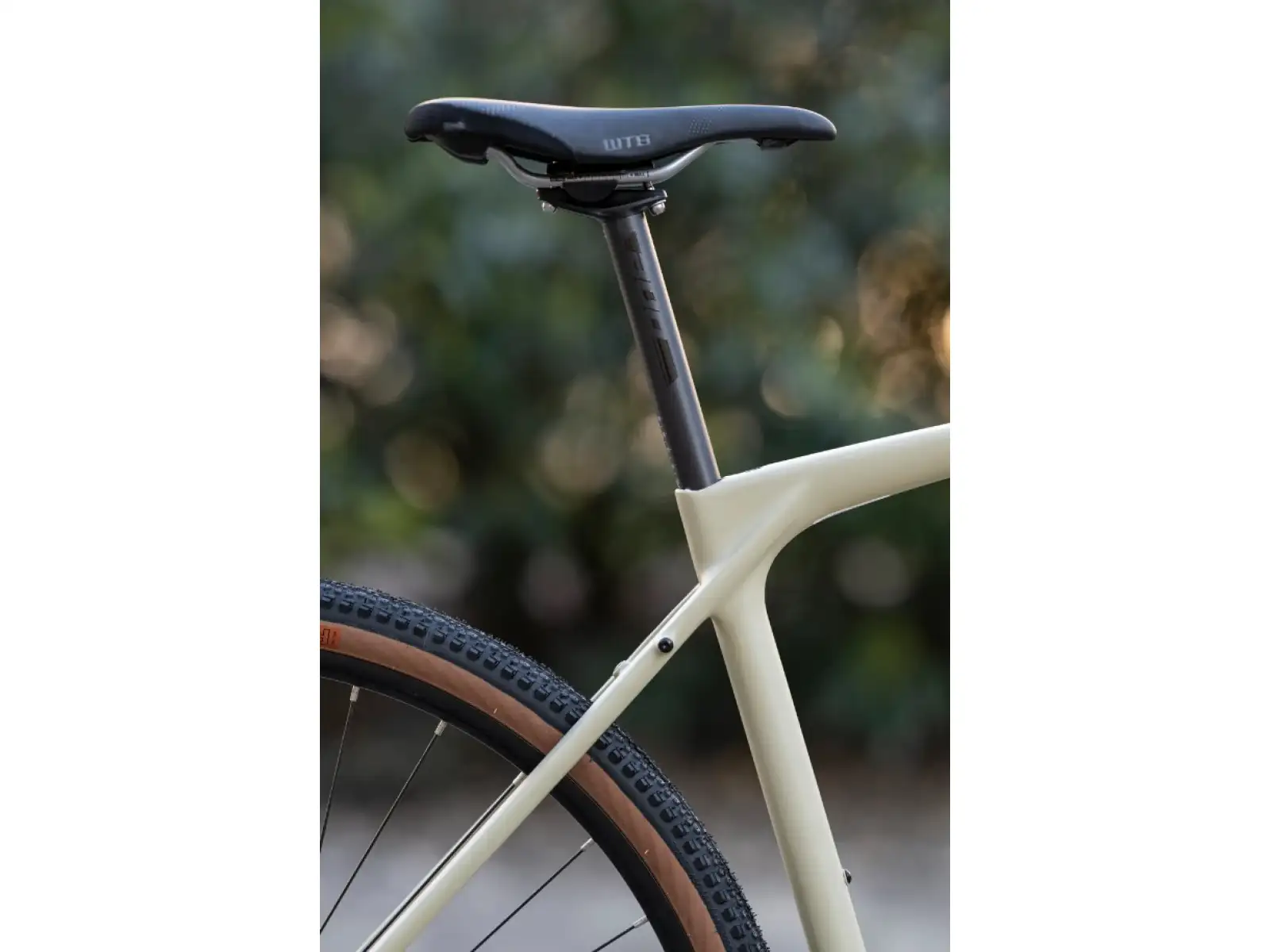 Rock Machine Gravelride CRB 700 gravel kolo Matte Sand/Black