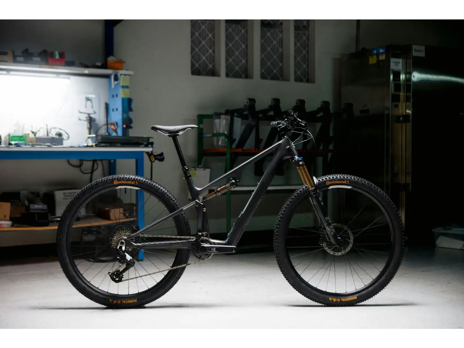 IBIS Ripley SL XT Di2 Alloy Wheel horský bicykel Raw Carbon