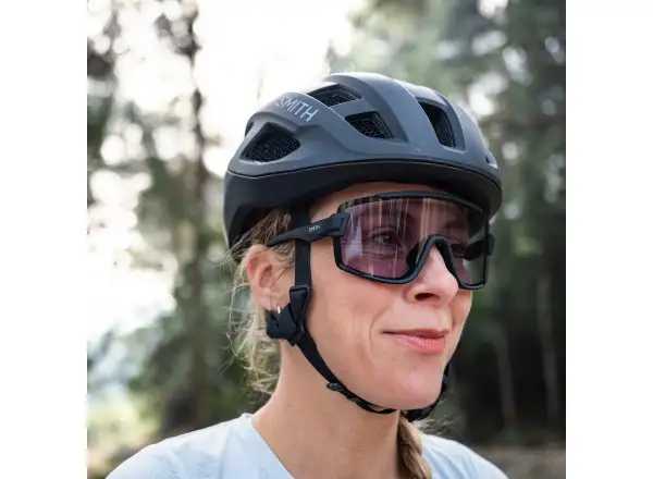 Smith Wildcat cyklistické okuliare Matte Black/ChromaPop Photochromic Clear To Gray
