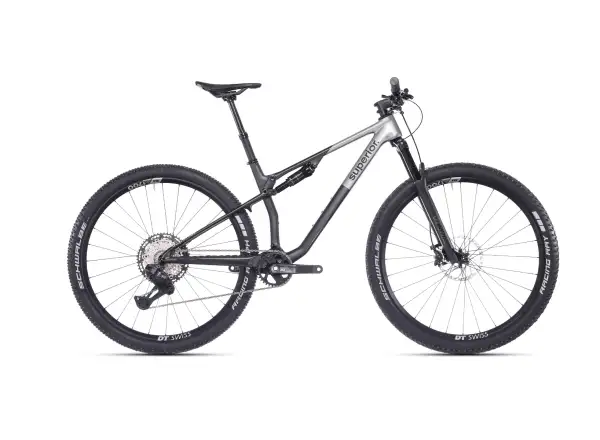 Superior XF 9.7 RC celoodpružený bicykel Matte Carbon/Smoke Chrome