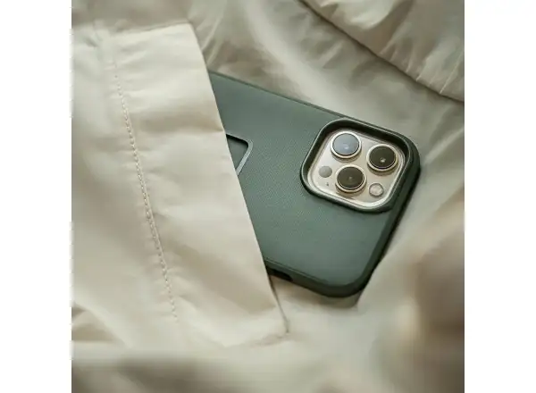 Peak Design Everyday Loop V2 kryt pre iPhone 15 Pro Sun