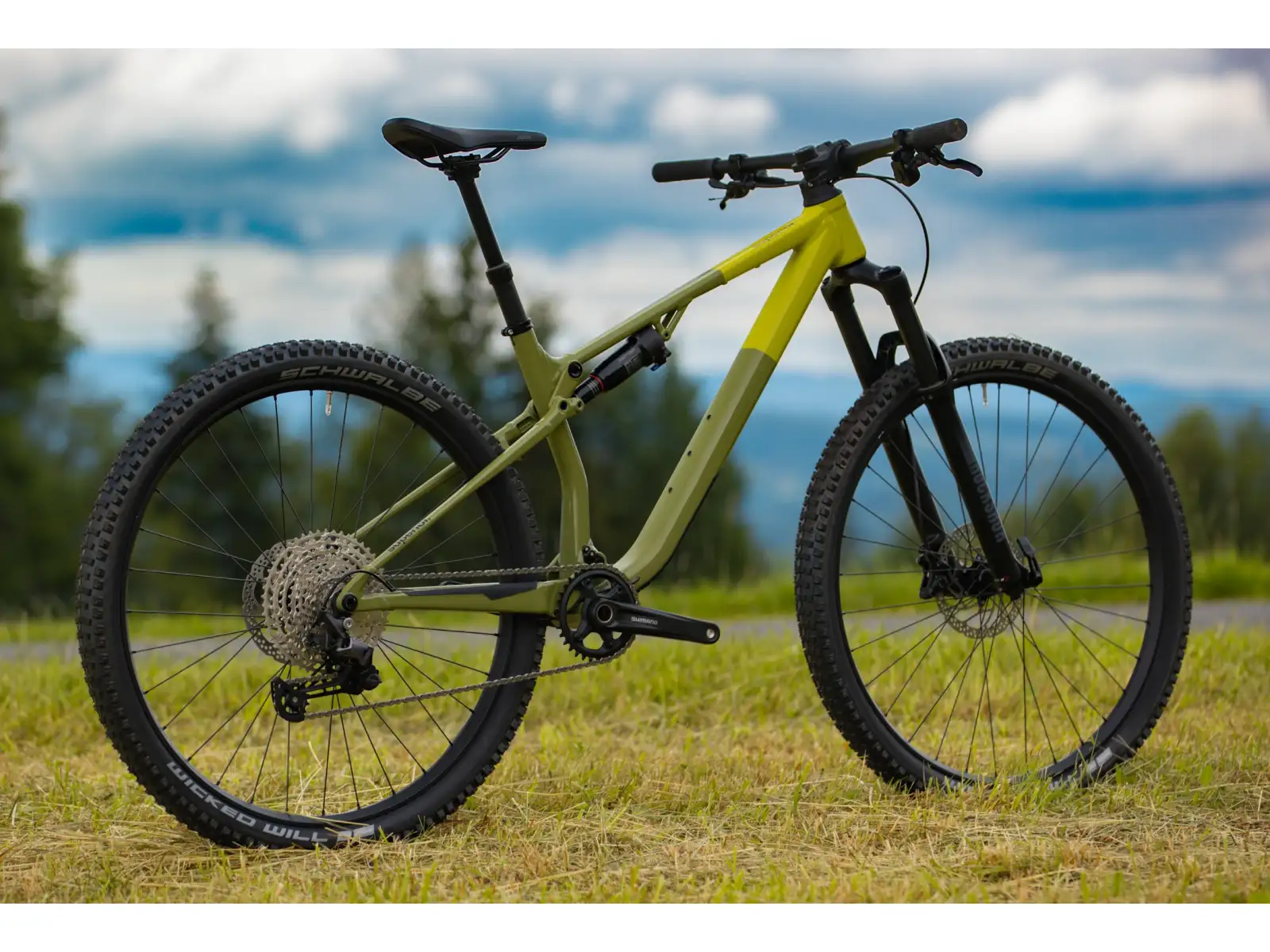 Superior XF 6.2 DC horský bicykel Gloss Olive