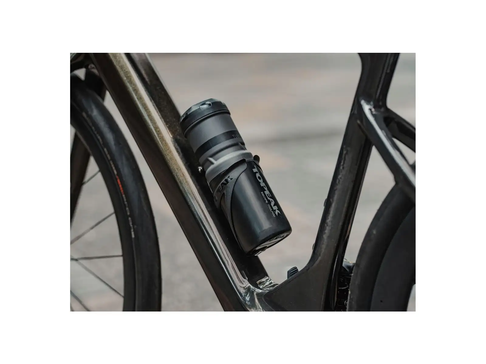 Topeak Escape POD+ s Tube Cube brašňa do košíka na fľašu čierna