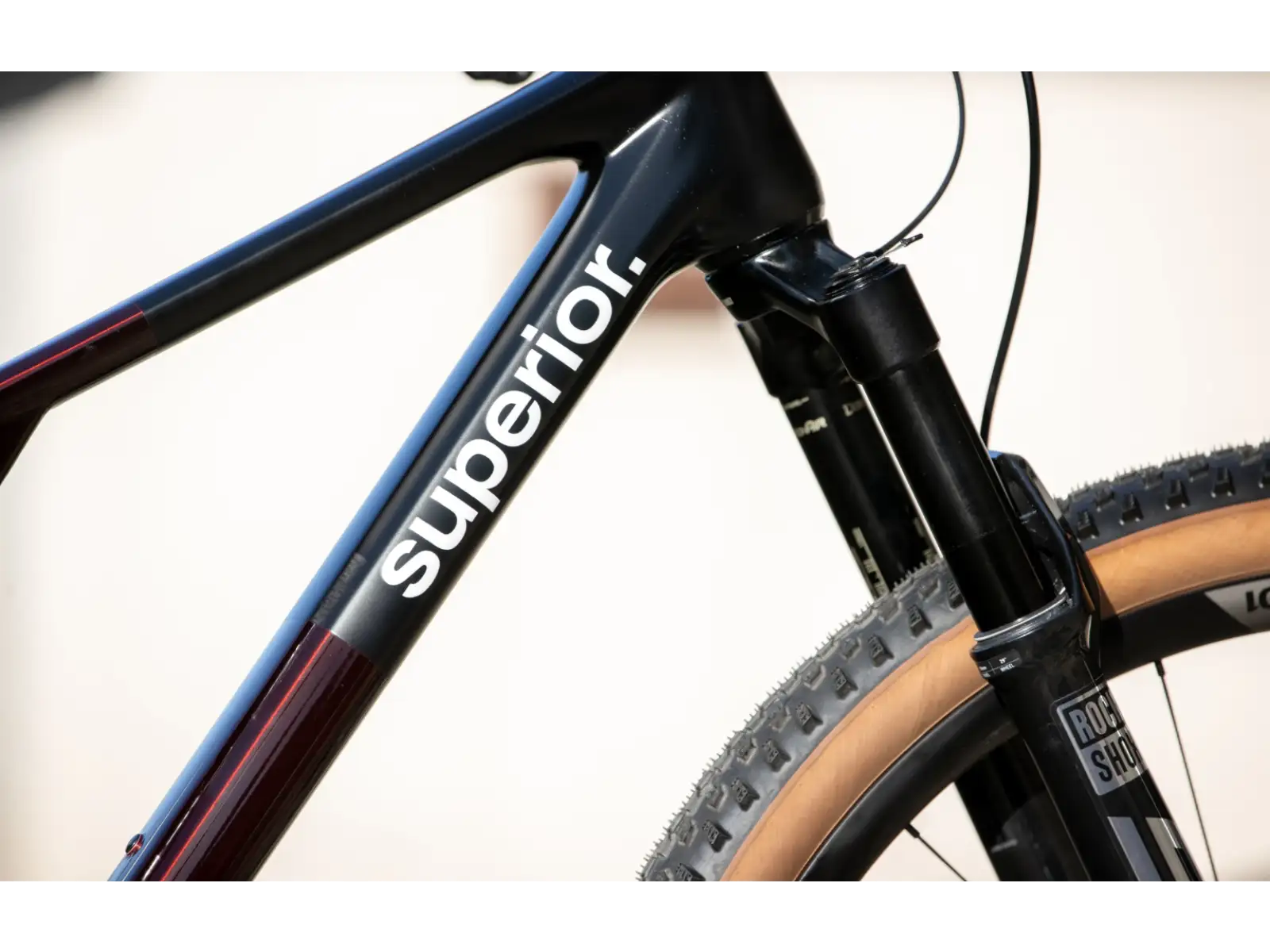 Superior XF 9.9 Team horský bicykel Gloss Red Carbon / Black