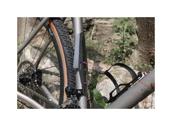 Blatník rámu Woho Shovel Frame Fender Black