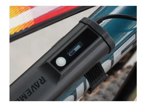 Ravemen XR6000 predné svetlo