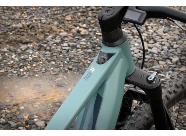 Superior eXF 9049 R horský elektrobicykel matte trooper green/chrome silver