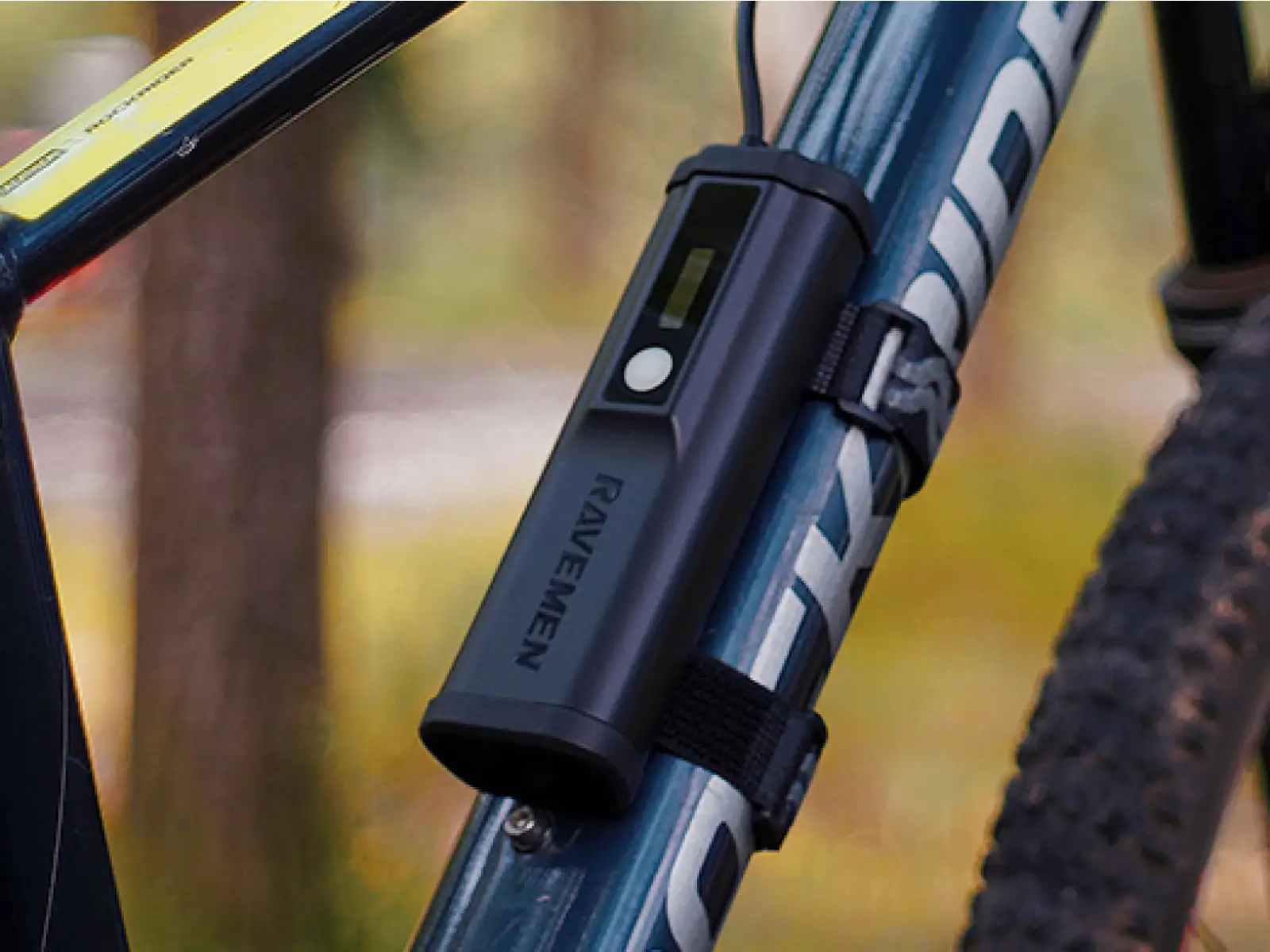 Ravemen XR6000 predné svetlo