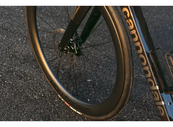 Cannondale Super Six Evo Carbon 1 cestný bicykel RAW