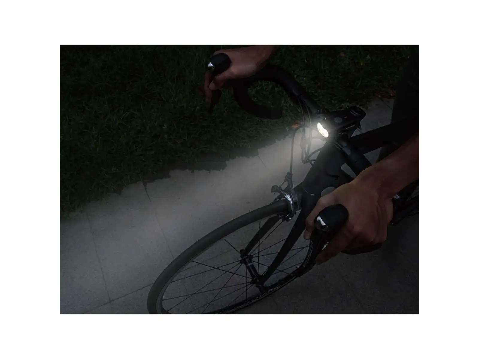 Topeak Headlux USB 450 svetlo na prilbu/riadidlá