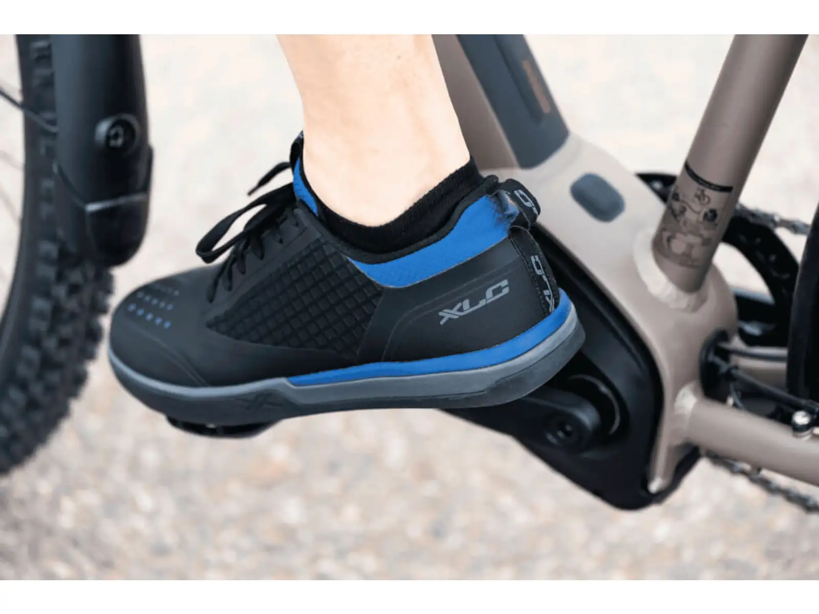 XLC CB-E01 E-MTB pánske topánky čierna/modrá