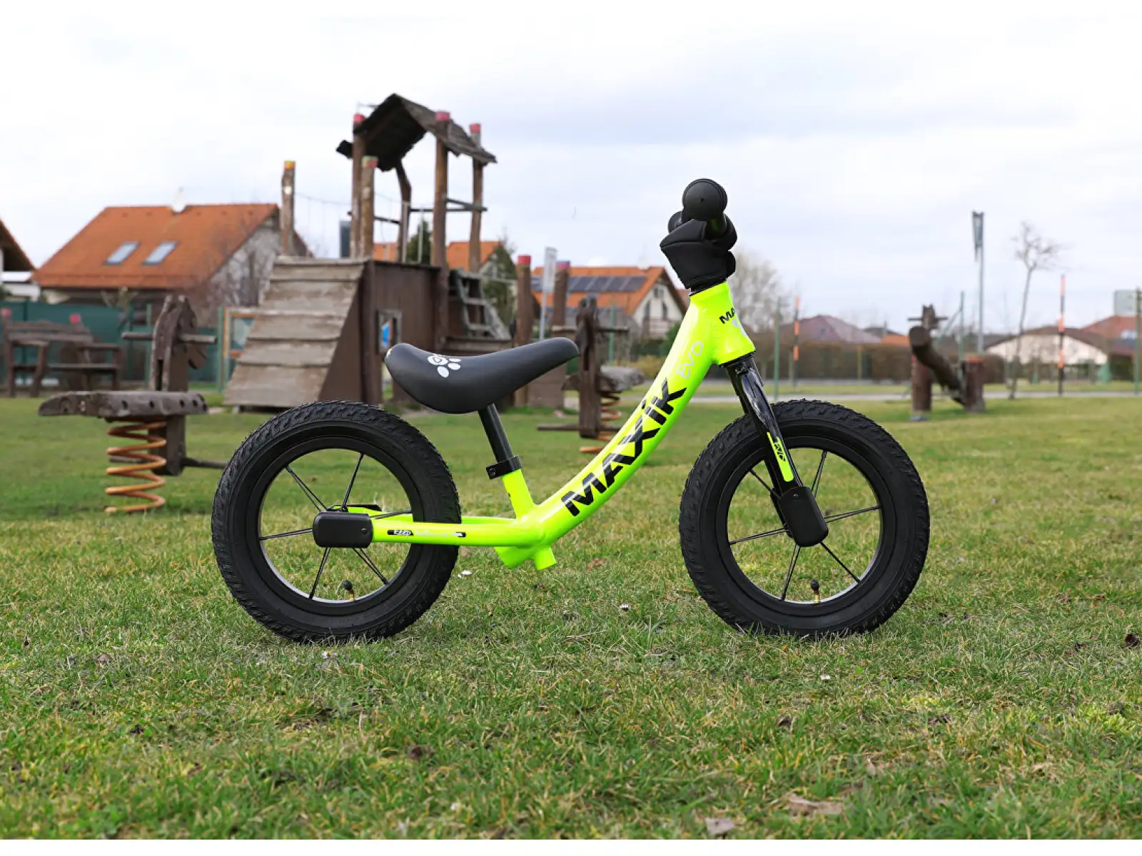 Max1 Maxík Evo Lite odrážadlo žltá/čierna