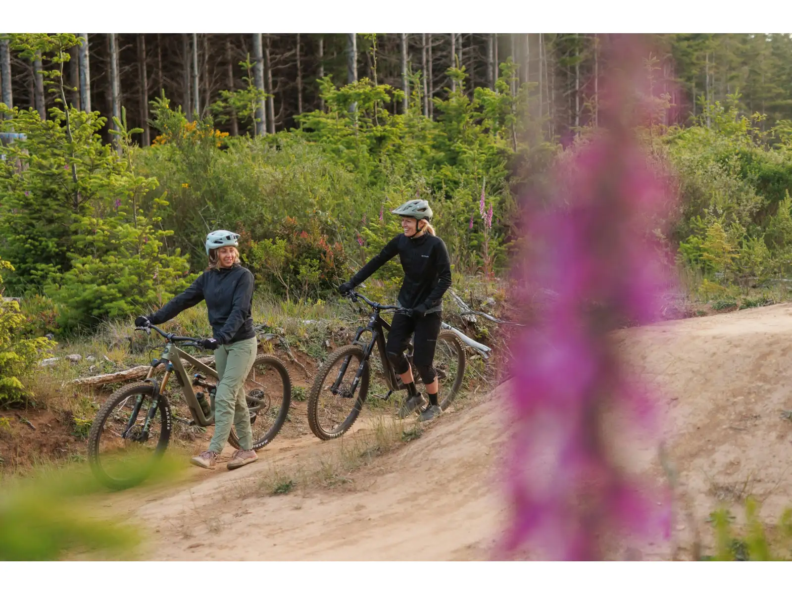 Ibis Ripmo V3 Deore XT horský bicykel Heckleberry Purple