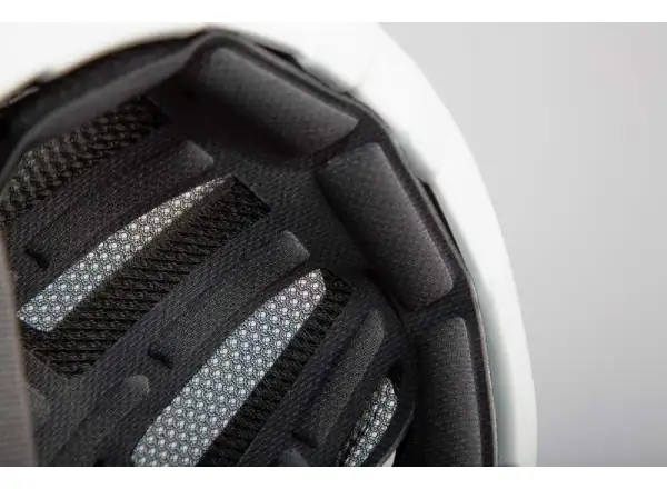 Endura Xtract II prilba Black
