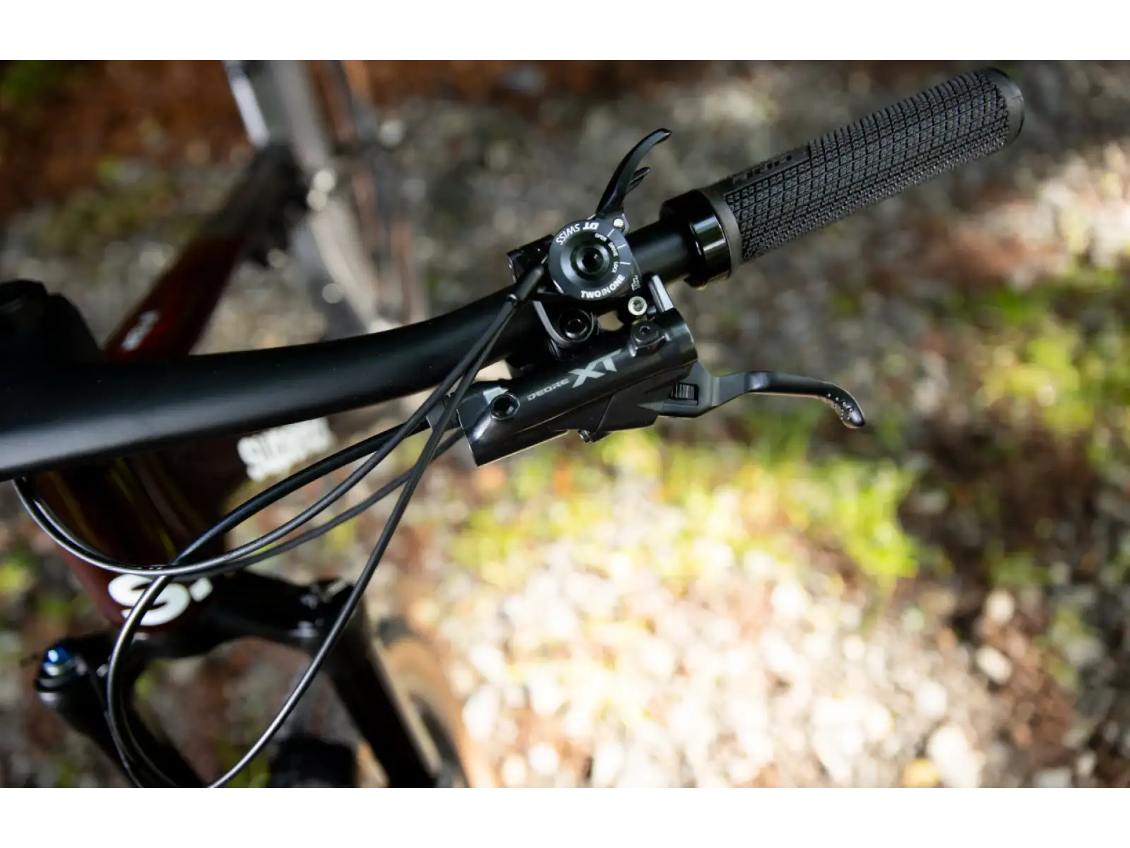 Superior XF 9.6 Team celoodpružený bicykel Gloss Carbon/Red Carbon