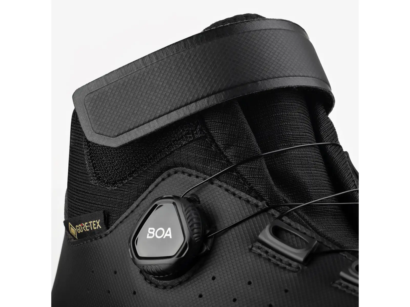 Fizik Tempo Artica R5 GTX pánske zimné tretry Black/Black