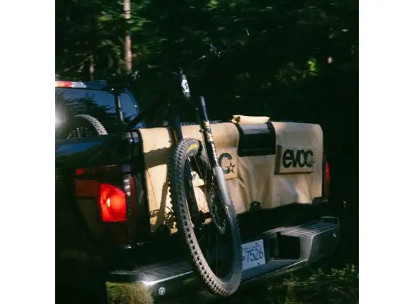 Evoc Tailgate Pad prepravná podložka na auto Sand