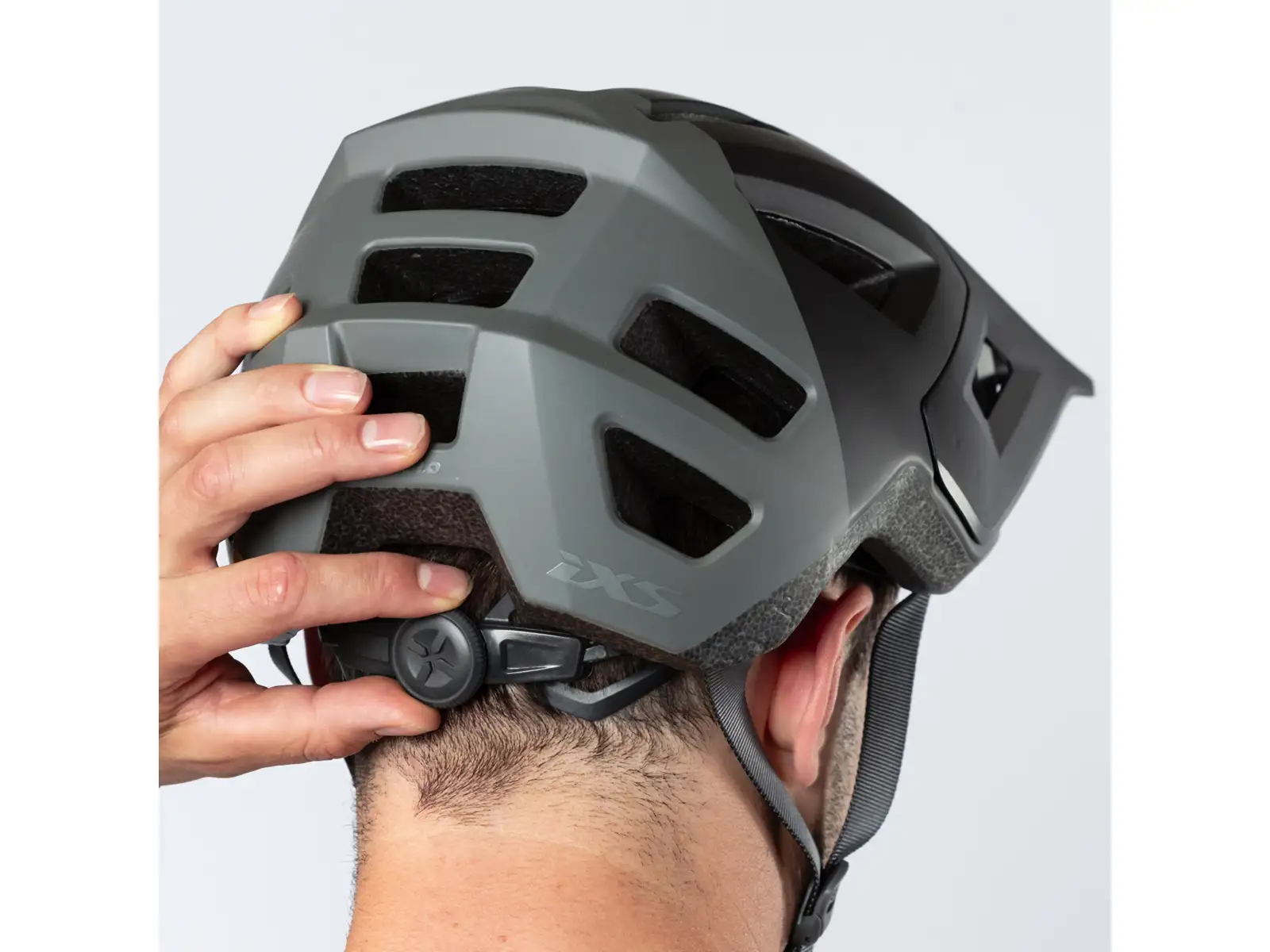 IXS Flow 1.0 MIPS prilba Black/Graphite