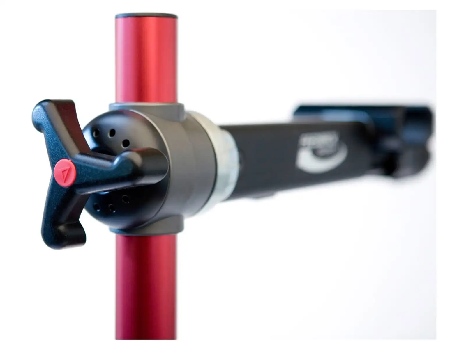 Feedback Sports Pro Ultralight montážny stojan