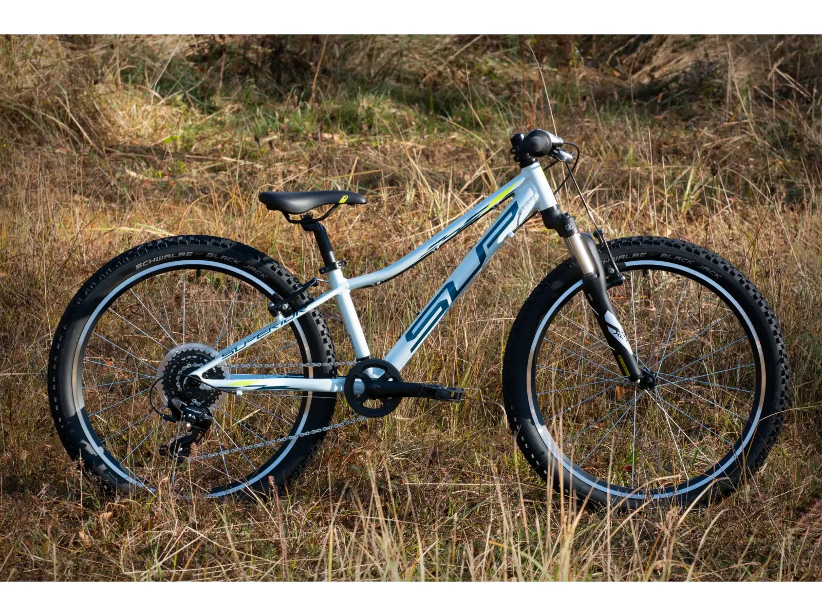 Superior Racer XC 24 Gloss White/Blue/NeonYellow detský horský bicykel