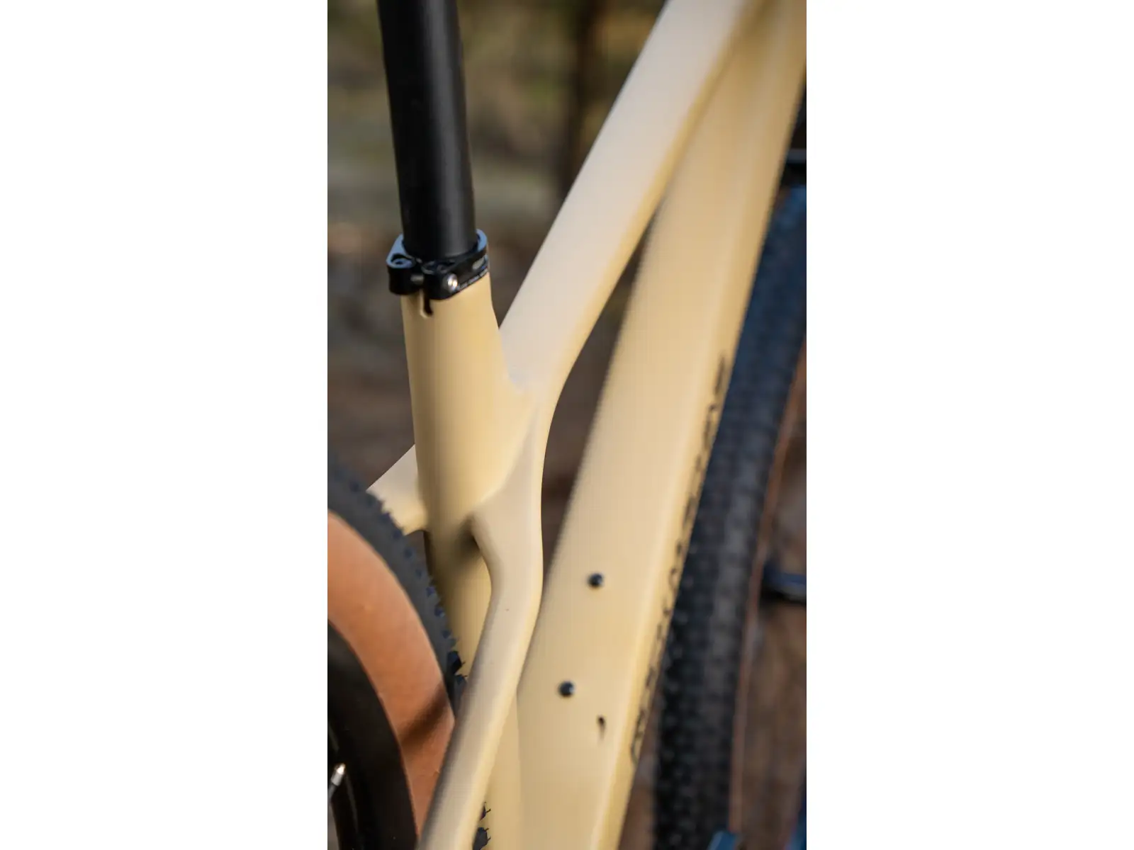 Rock Machine Blizz Cr 30 horský bicykel 29" Matte Sand
