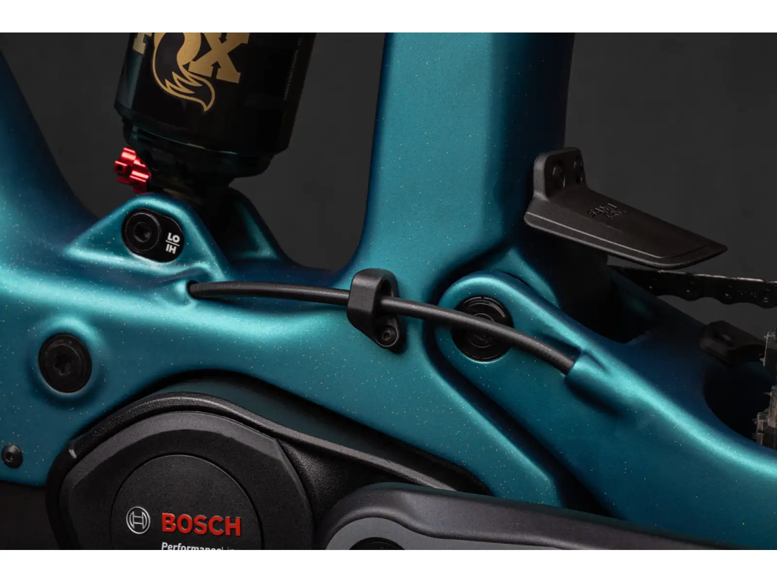 Santa Cruz Bullit 4 C MX 27 90 CH elektrobicykel Matte Carbon