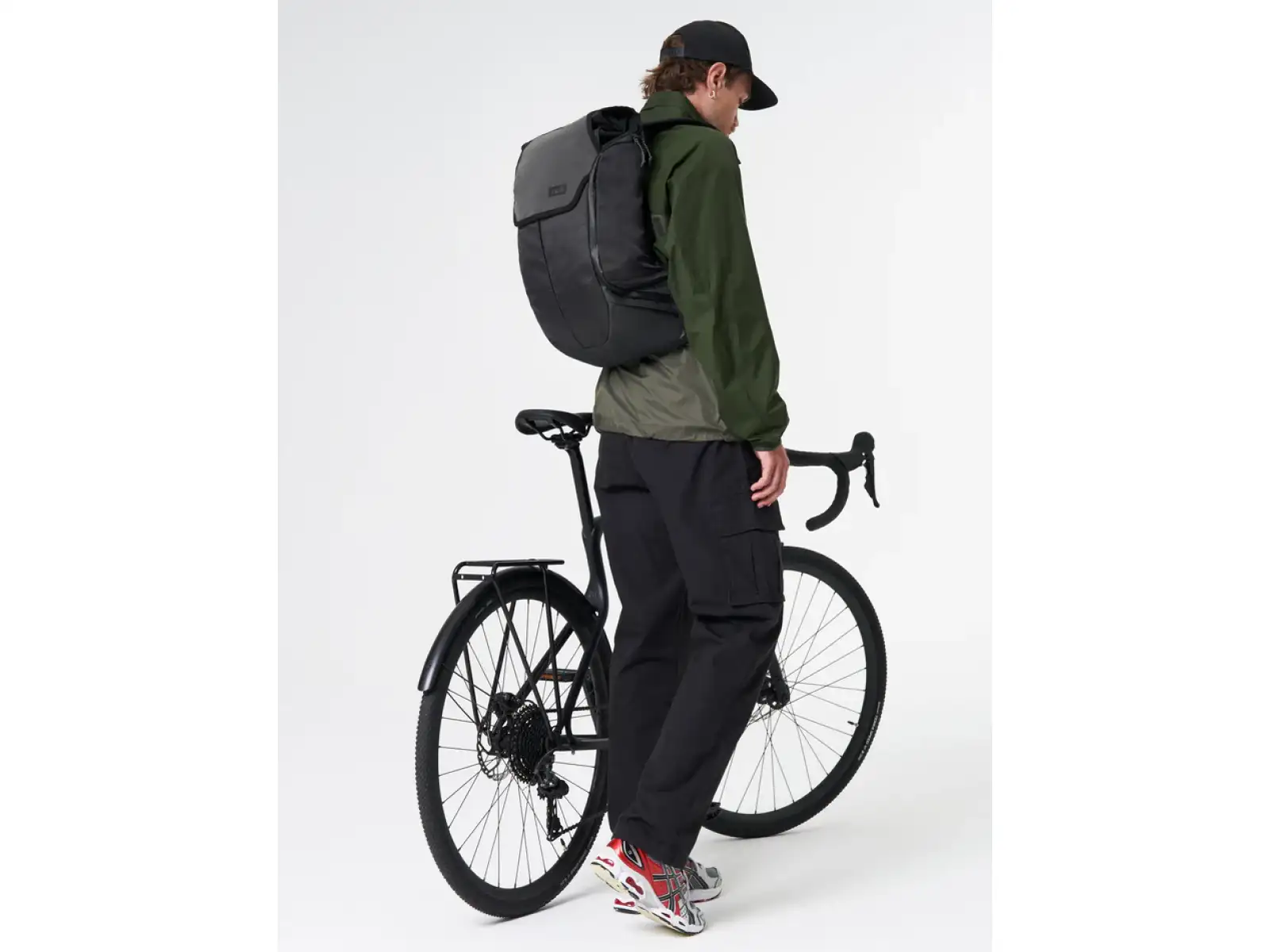 Aevor Bike Pack batoh Proof Black