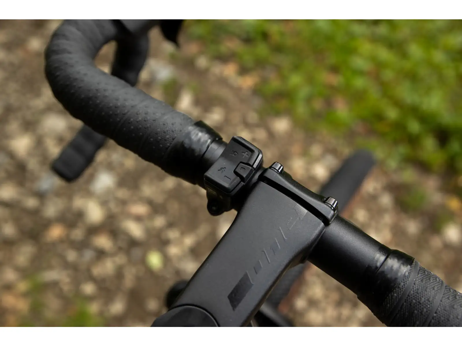 Superior iXR 6.5 gravel elektrobicykel Gloss Dust