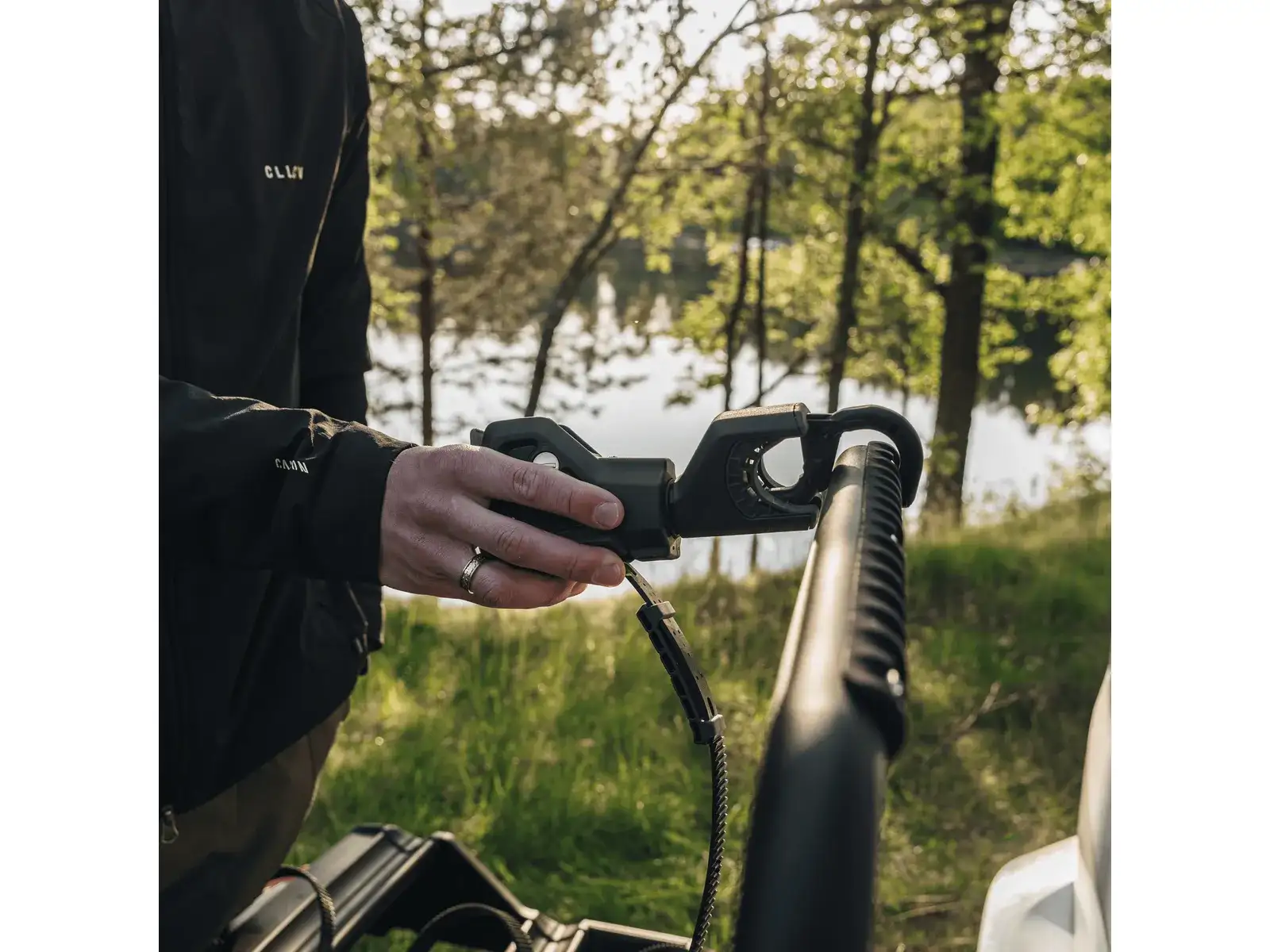 Thule VeloSpace 3 nosič pre 3 bicykle na ťažné zariadenie